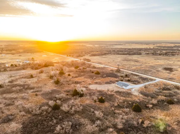 Grant Rd, Nash, OK 73761