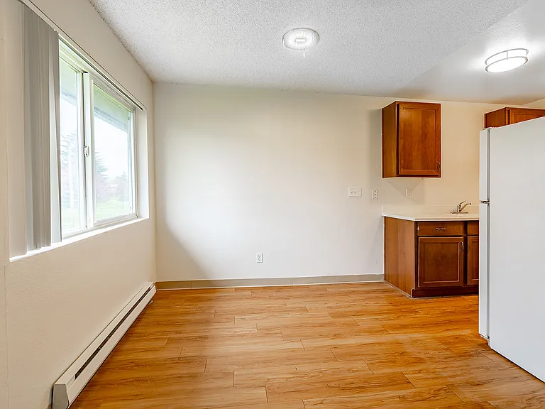 Chehalis Avenue Apartments — Photo 14