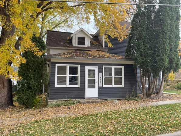 208 Franklin St NW, Preston, MN 55965