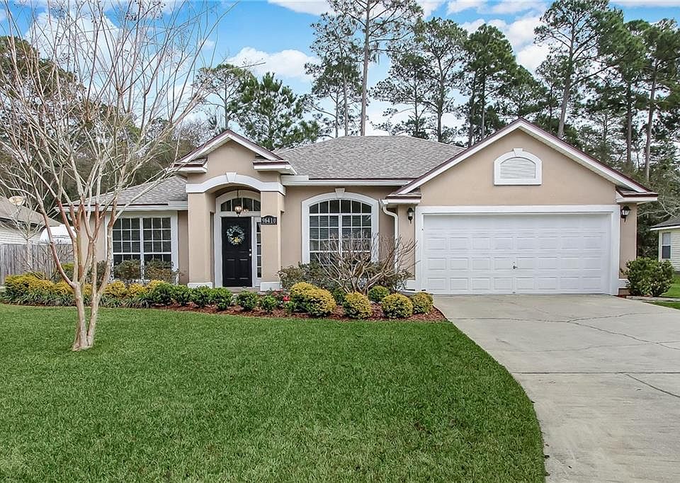 1st image of 96410 Nassau Lakes Cir