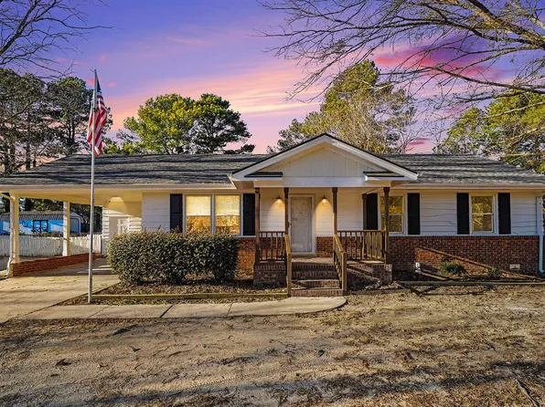 2113 James Slaughter Rd, Fuquay Varina, NC 27526