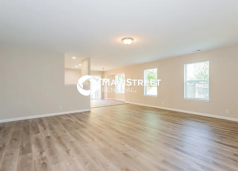 20807 115th Avenue Ct E — Photo 8