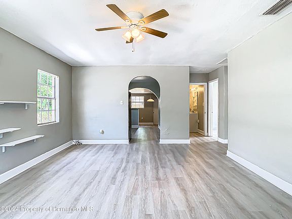 5th image of 8309 N 17th St
