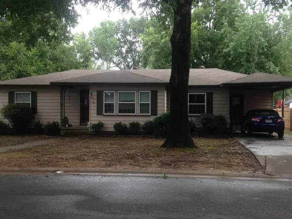 2107 Hairston St, Conway, AR 72034