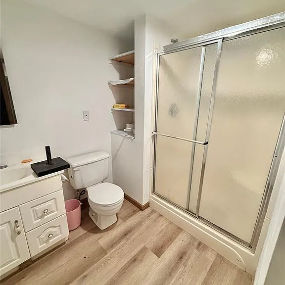 307 N Clinton St — Photo 15