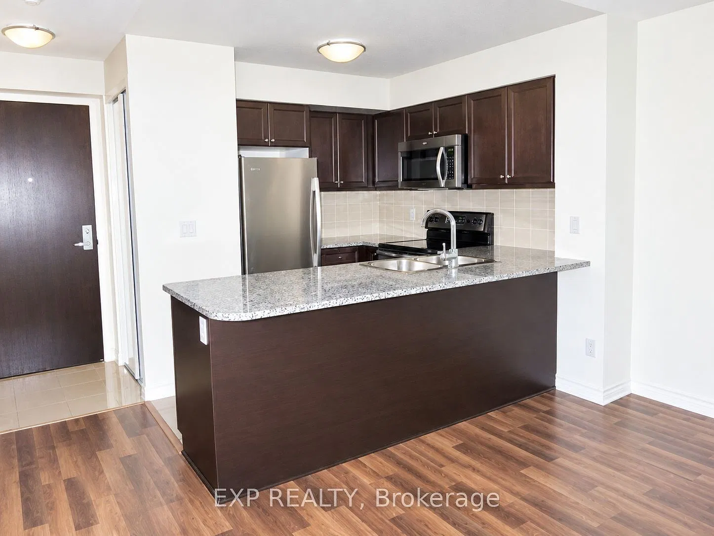 2 bed, $2,500 — Photo 2