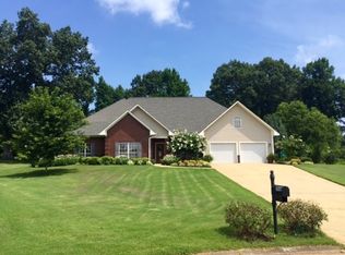 3930 Water Oak Ct, Saltillo, MS 38866
