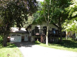 853 Ford Rd, Newport, MN 55055