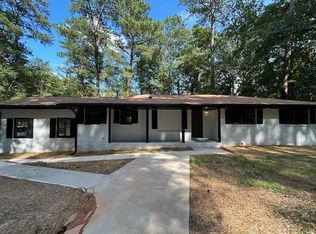 1160 King Rd, Fayetteville, GA 30214