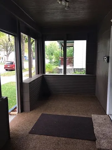 1090 Ross Ave #2 — Photo 27
