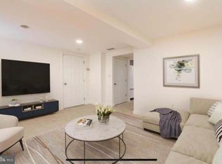 1852 Wyoming Ave NW APT B, Washington, DC 20009