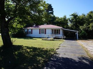 267 N Main St, Lexington, TN 38351