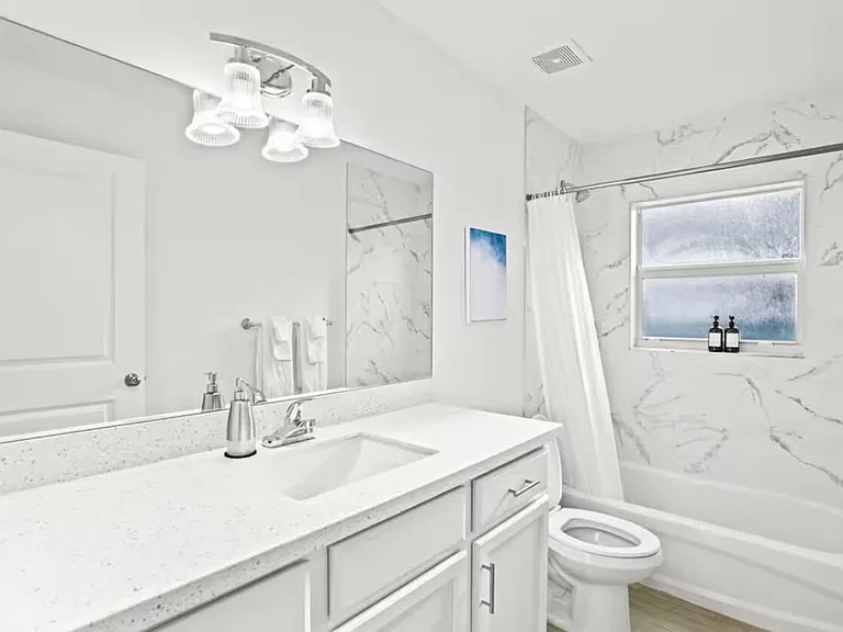 565 Lilac Ct — Photo 16