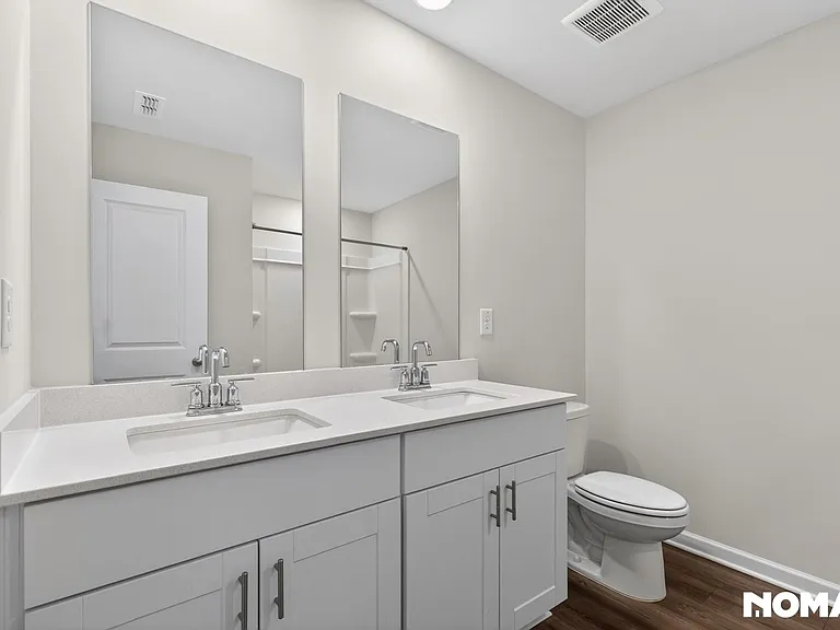 6039 Hickory Creek Ct — Photo 15