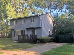 2718 Eaton Pl, Flint, MI 48506