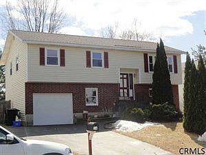 1st image of 14 Patricia Dr