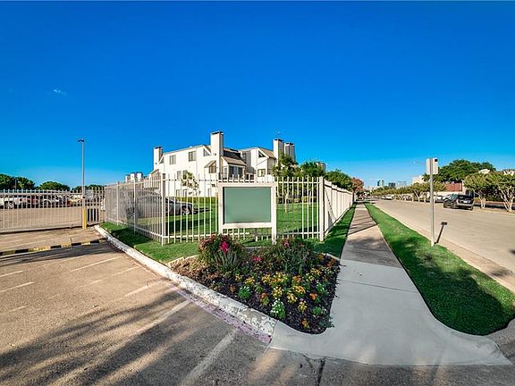 4th image of 3101 Sondra Dr APT 202