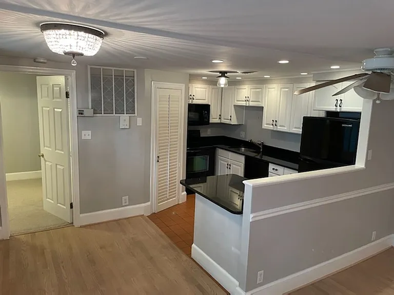 3035 Q St NW #2 — Photo 13