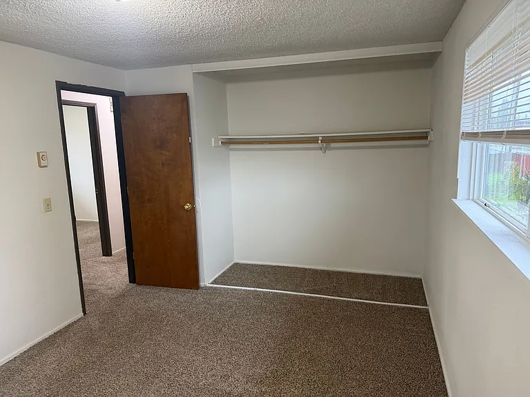 5040 E St #1 — Photo 9