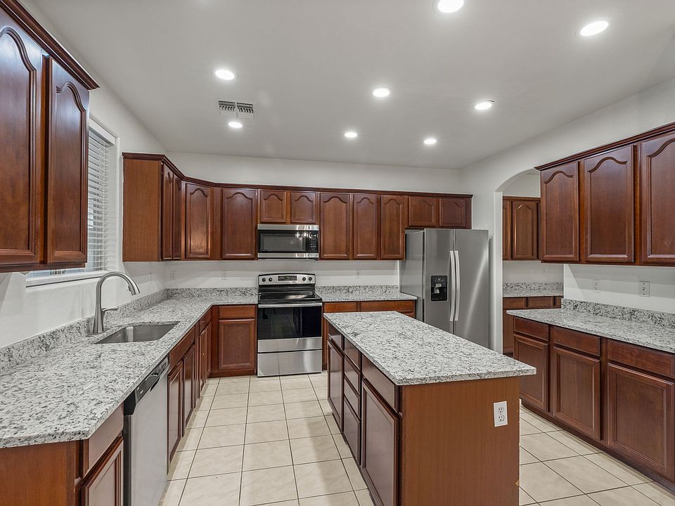 1st image of 17452 W Jackson St #Az0029