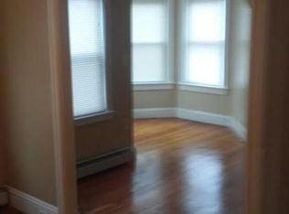 37 Gladstone St, Providence, RI 02905