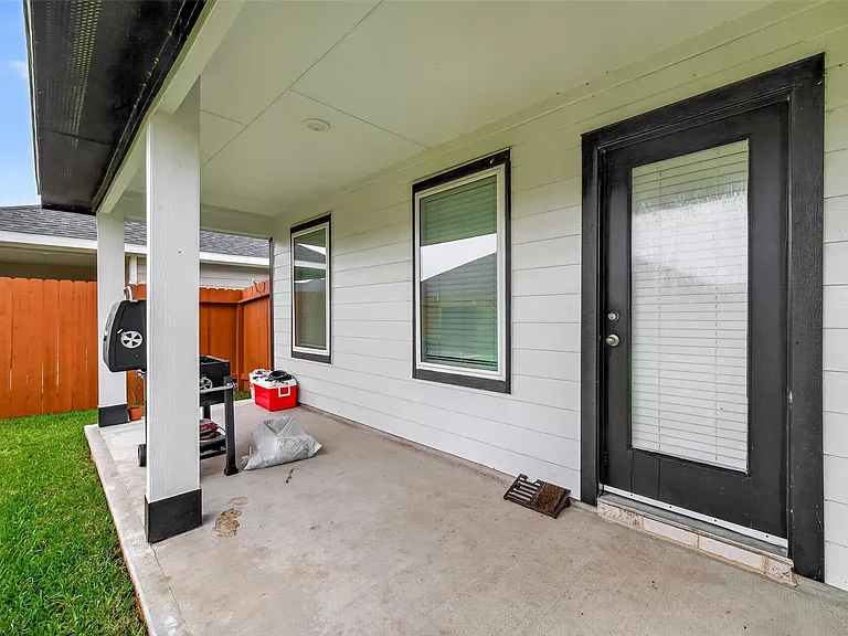 30518 White Cliff Ct — Photo 30