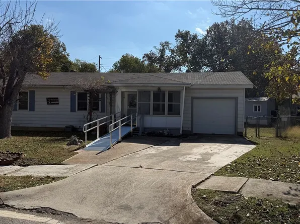 803 Sandy Ct, Copperas Cove, TX 76522