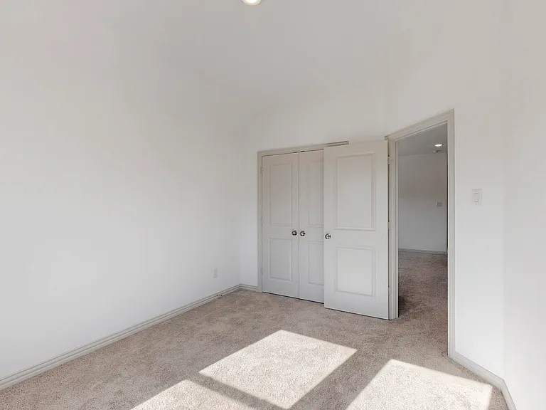 4325 Oliver Dr — Photo 31
