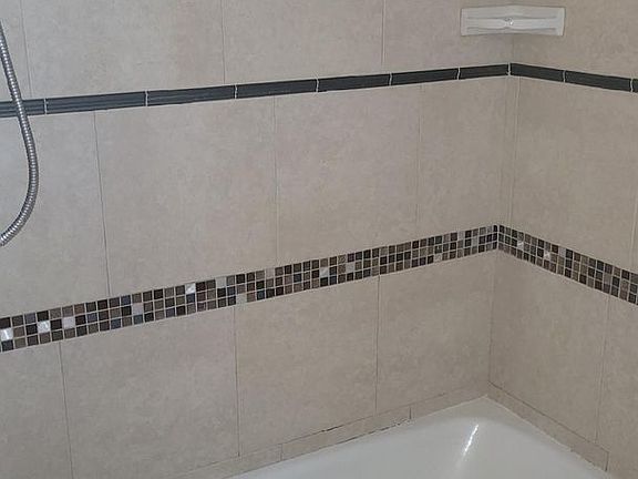 4th image of 1123 S 1st St #3