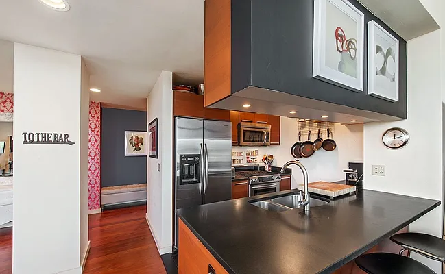 Rented by Compass | media 9