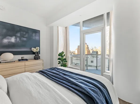 19 Park Place image 9 of 18