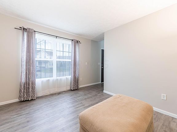 2nd image of 3164 Arborsye Ct