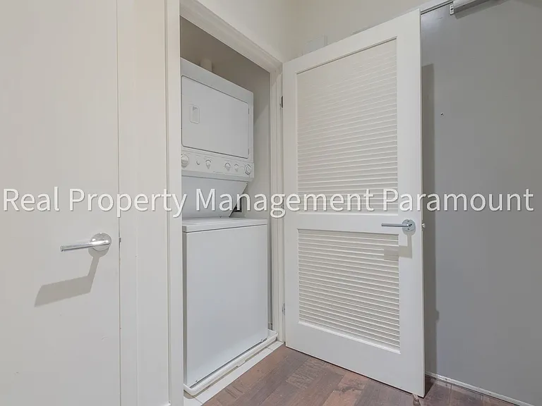1700 Sawtelle Blvd #213 — Photo 21