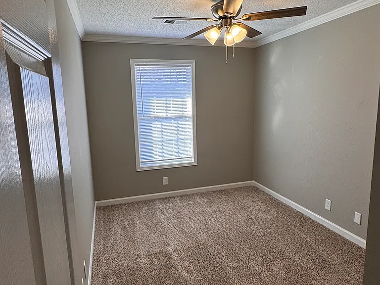 2477 Rafiki Dr — Photo 24