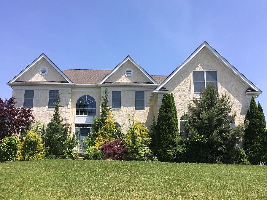 1st image of 101 Gambel Ct