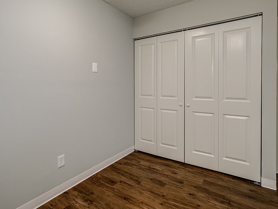 1st image of 5609 Brush Creek Dr