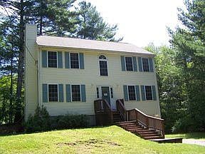 2nd image of 5 Wood River Cir
