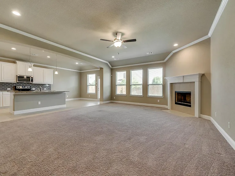 349 Strait Ln — Photo 7