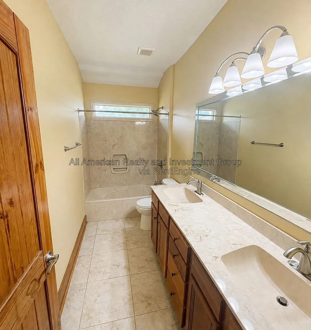 4 bed, 2.0 bath, 2152 sqft, $3,000 — Photo 4
