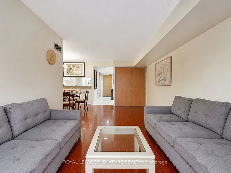 5 Kenneth Ave #205 — Photo 13