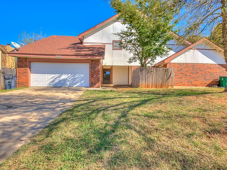 9006 N Rockwell Dr — Photo 5