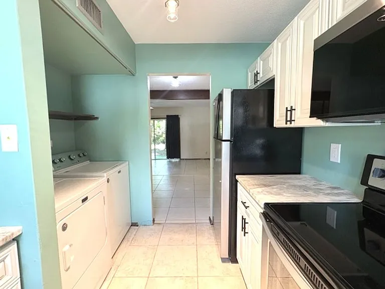14 Fair Oaks Cir — Photo 4