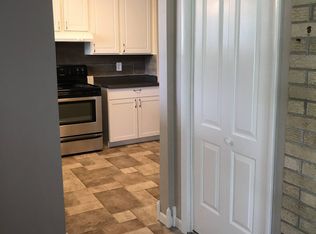 1509 N Prairie Creek Rd, Andover, KS 67002