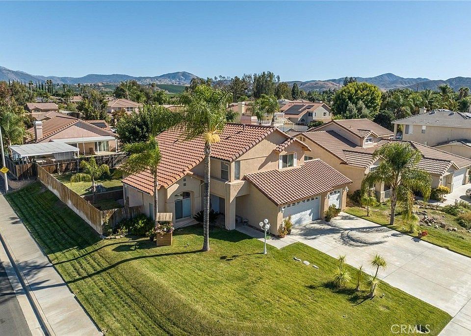 1st image of 26096 Avenida Hortensia