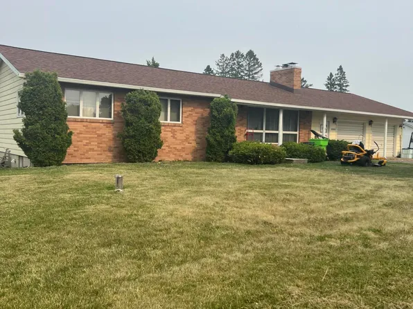 3403 S Ridge Rd, Sault Sainte Marie, MI 49783