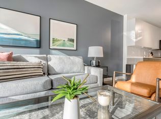 1401 S Michigan Ave #1013B, Chicago, IL 60605