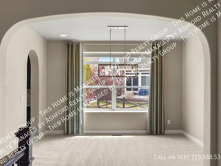 7215 Rim Bluff Ln — Photo 5