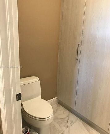 4th image of 10872 SW 89th St