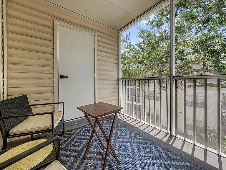 3266 Haviland Ct #303 — Photo 31