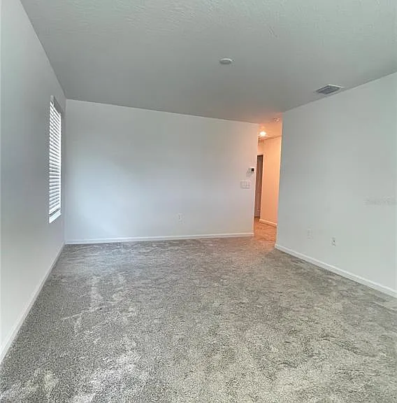 922 Jackson Ave — Photo 11